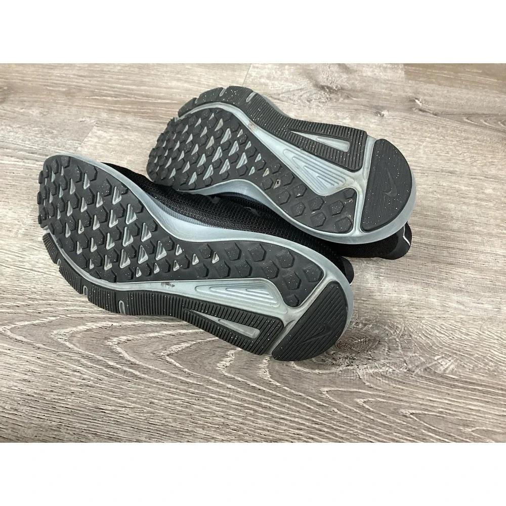 Nike Quest Men's 11.5 M Running Shoes Black Anthracite Grey AV8013-002 Sneakers